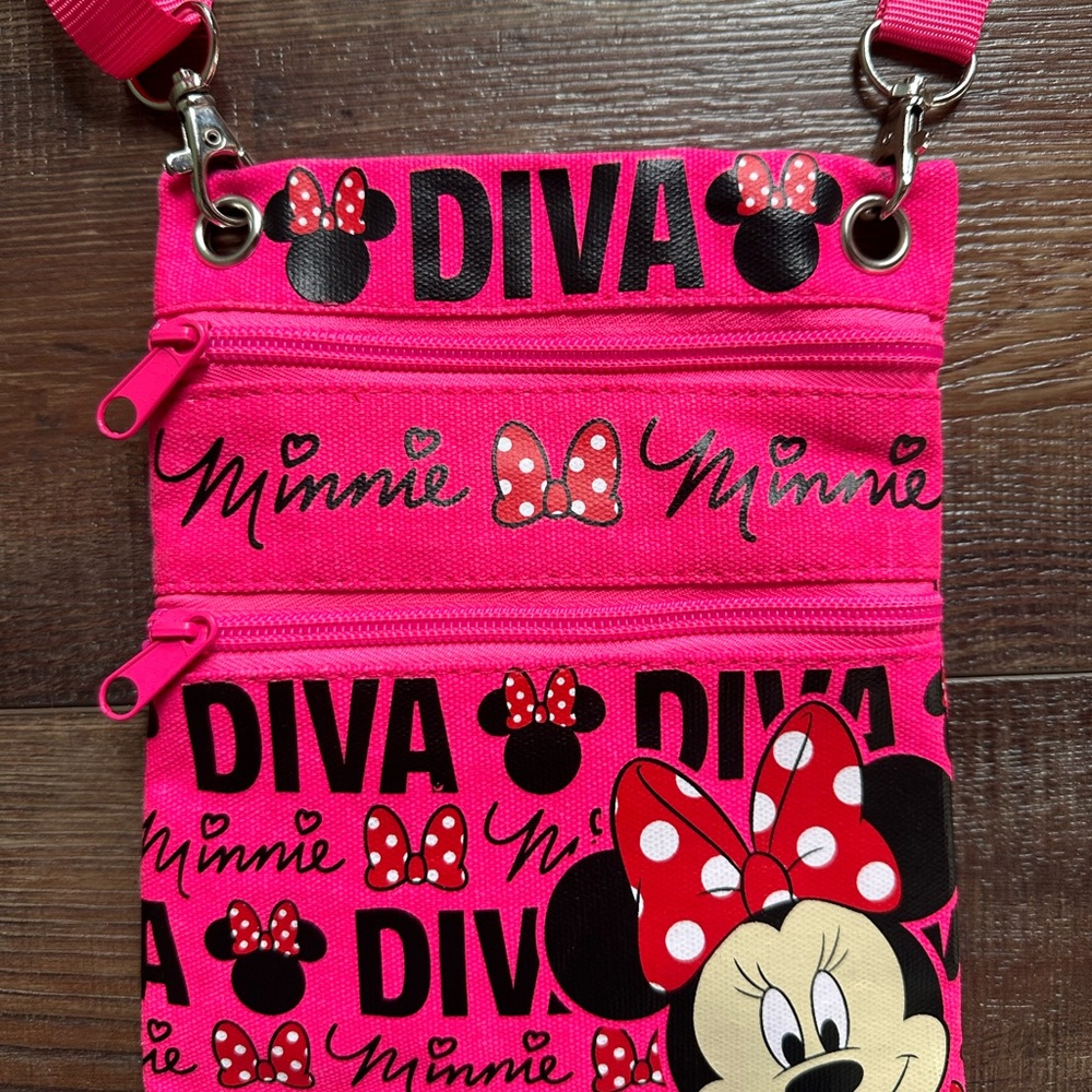Disney Trip Pink Minnie Mouse Kids Crossbody Bag with DIVA Print